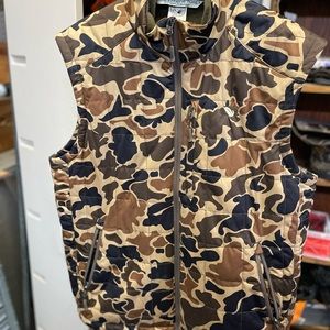 Mack’s prairie wings camo vest.